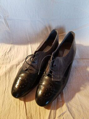 PERRY ELLIS Cute two-tone flats